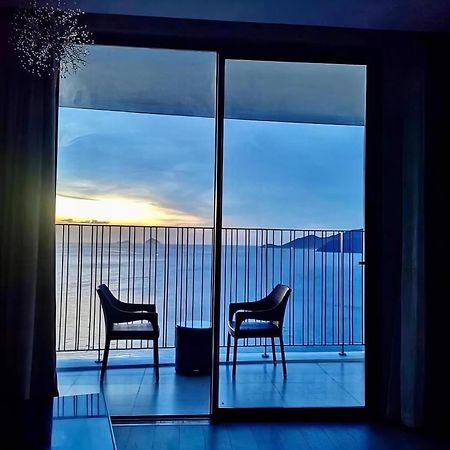 Oceandream Panorama Luxury Suites Нячанг Экстерьер фото