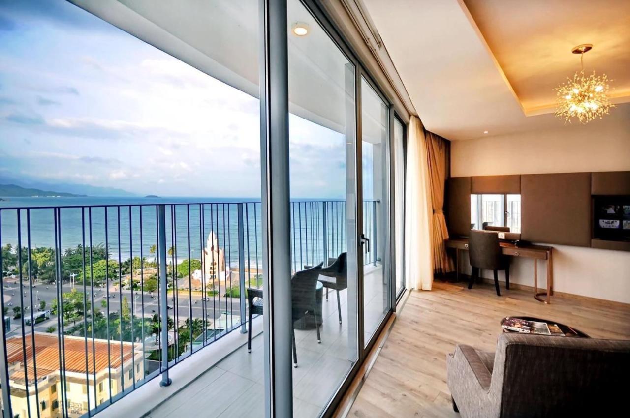 Oceandream Panorama Luxury Suites Нячанг Экстерьер фото