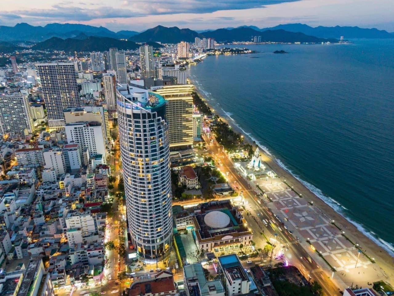 Oceandream Panorama Luxury Suites Нячанг Экстерьер фото