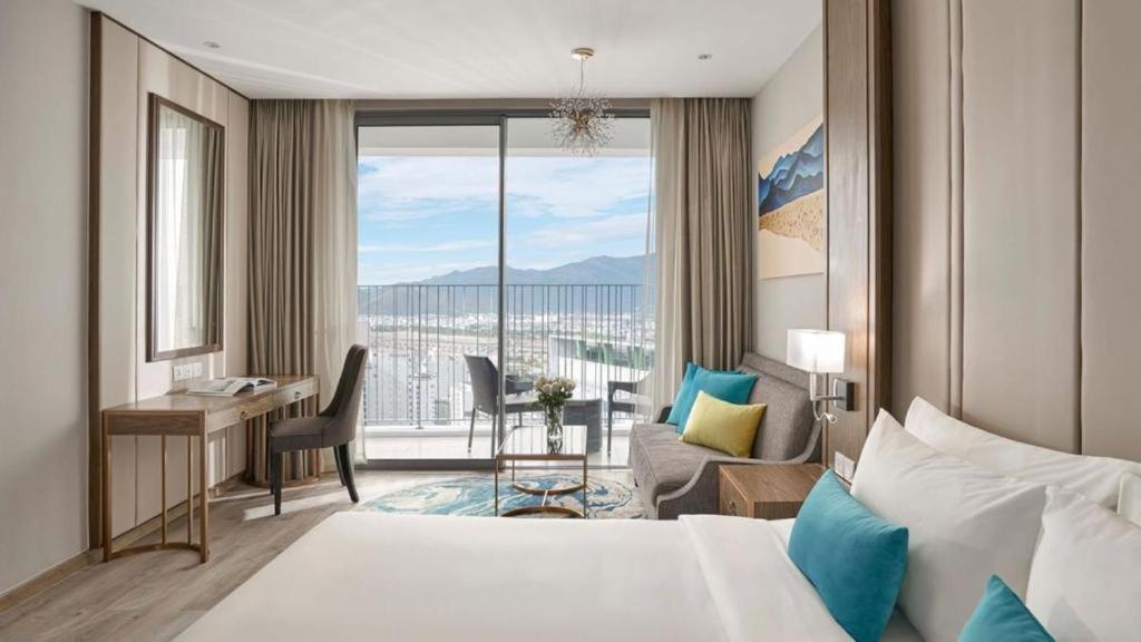 Oceandream Panorama Luxury Suites Нячанг Экстерьер фото
