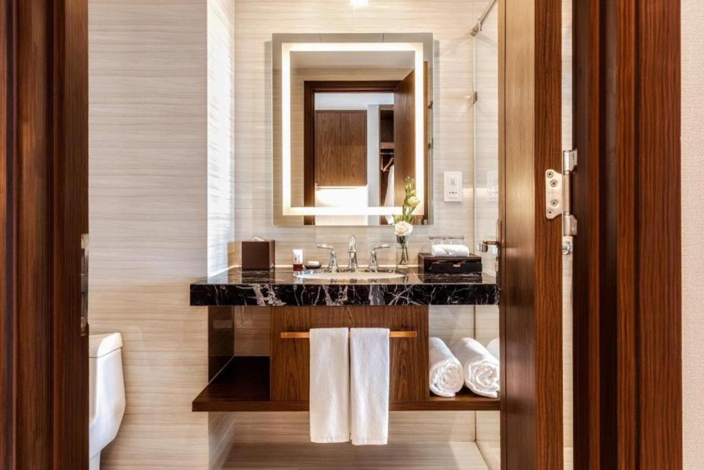 Oceandream Panorama Luxury Suites Нячанг Экстерьер фото